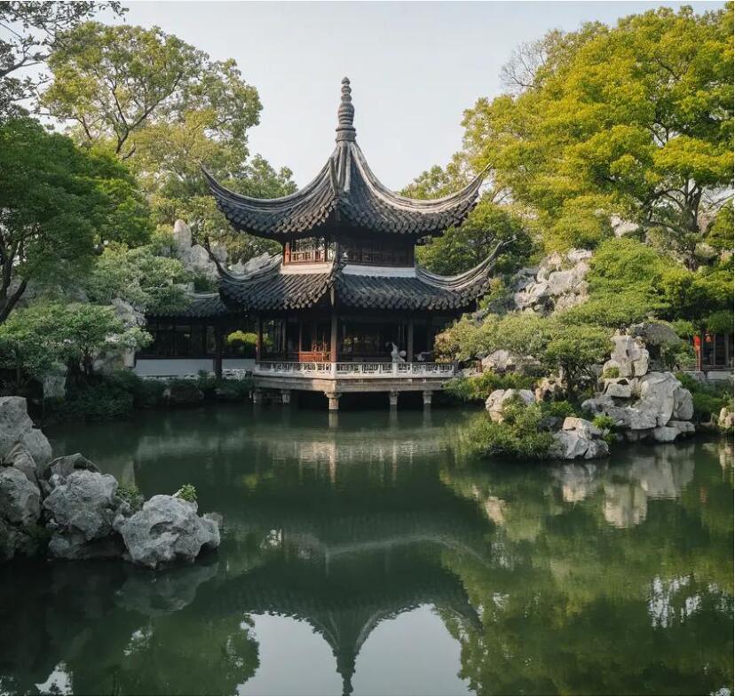 鸡西麻山半雪土建有限公司